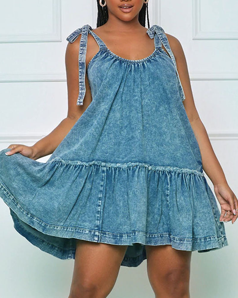 

Tied Detail Ruffle Hem Flowy Denim Dress, Blue