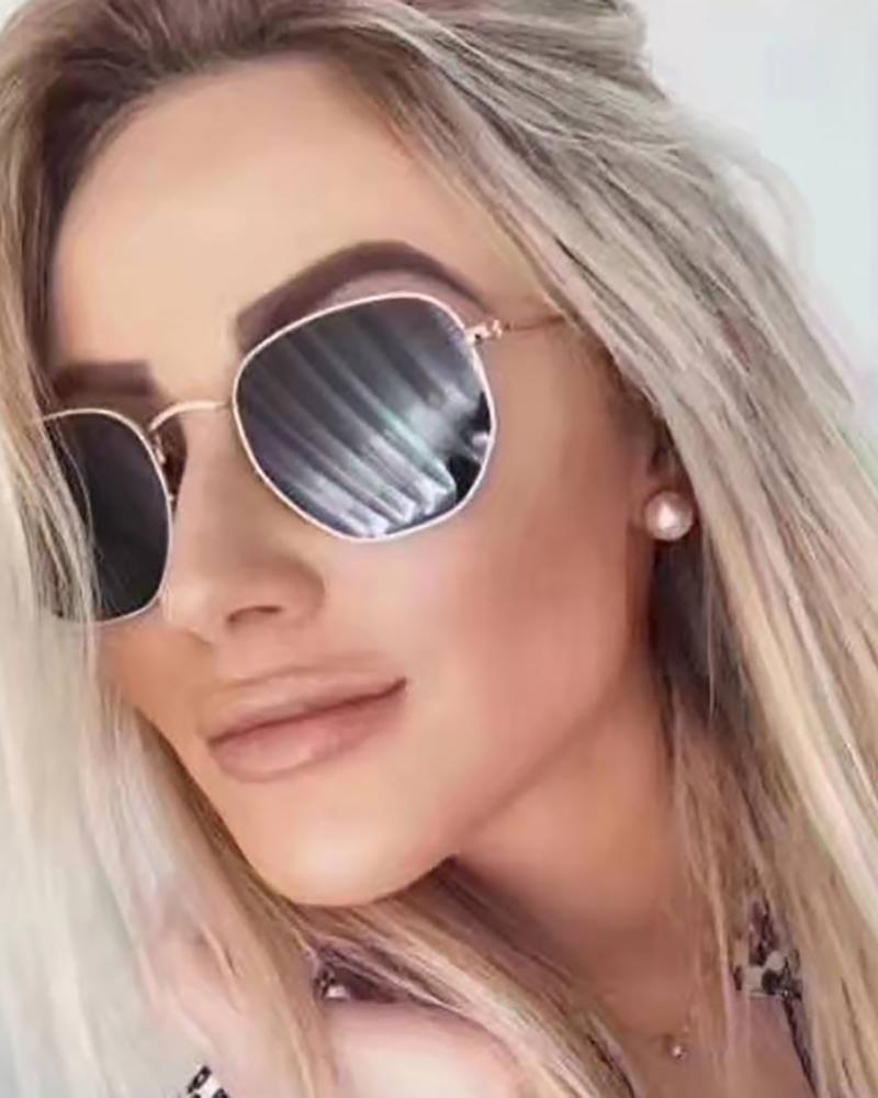 

1Pair Tinted Lens Metal Frame Sunglasses, Black