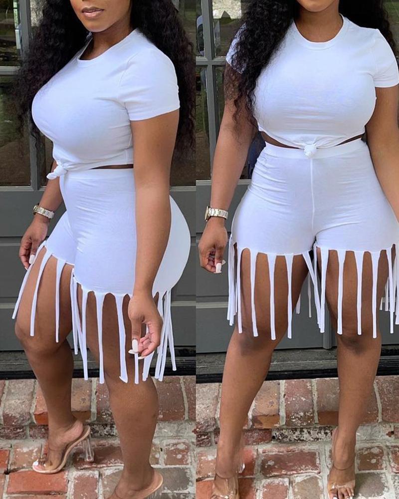 

Crew Neck Top & Tassel Design Skirt Set, White