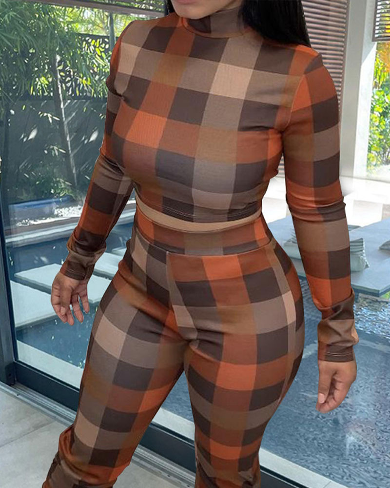 

Gingham Long Sleeve Crop Top & Stacked Pants Set, Brown