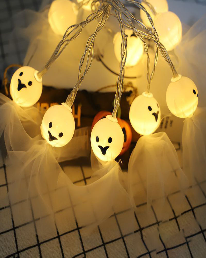 

Halloween Ghost String Lights Lace Ghost Wall Decor Battery Operated Fairy String Lights for Halloween Party Indoor Outdoor Hanging Lights Decorations, Style1