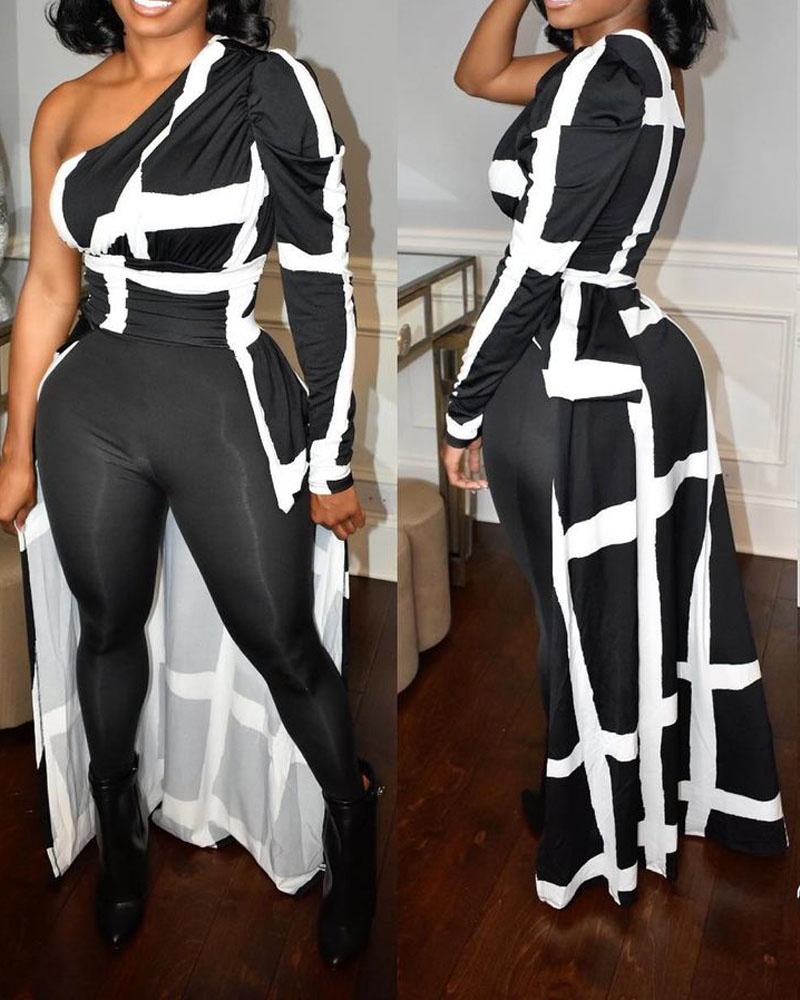 

Plaid Print One Shoulder Asymmetrical Top, Black