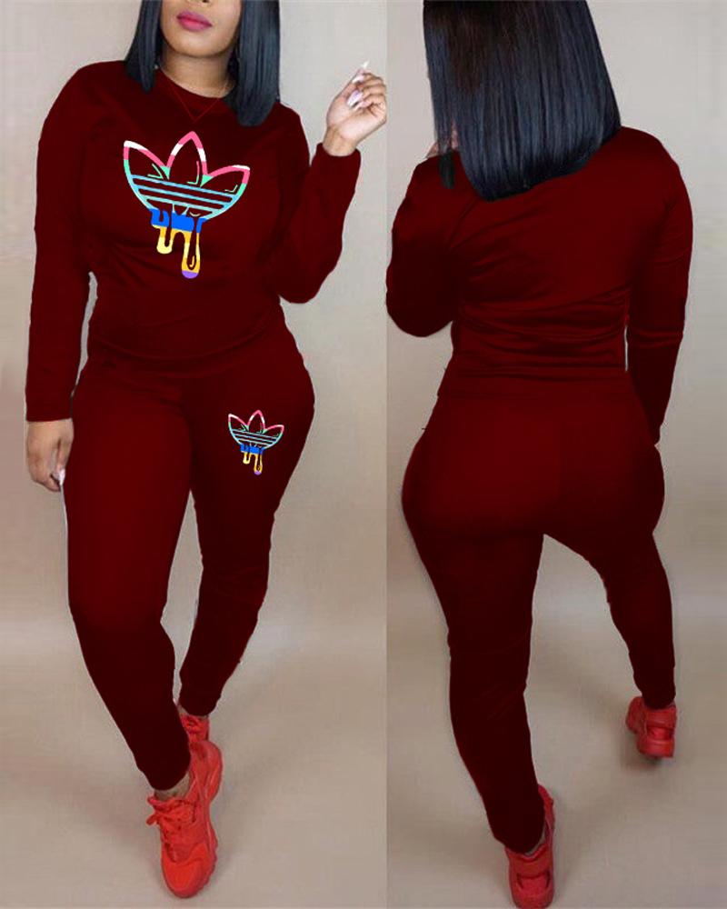 

Graphic Print Long Sleeve Top & Pants Set, Wine red