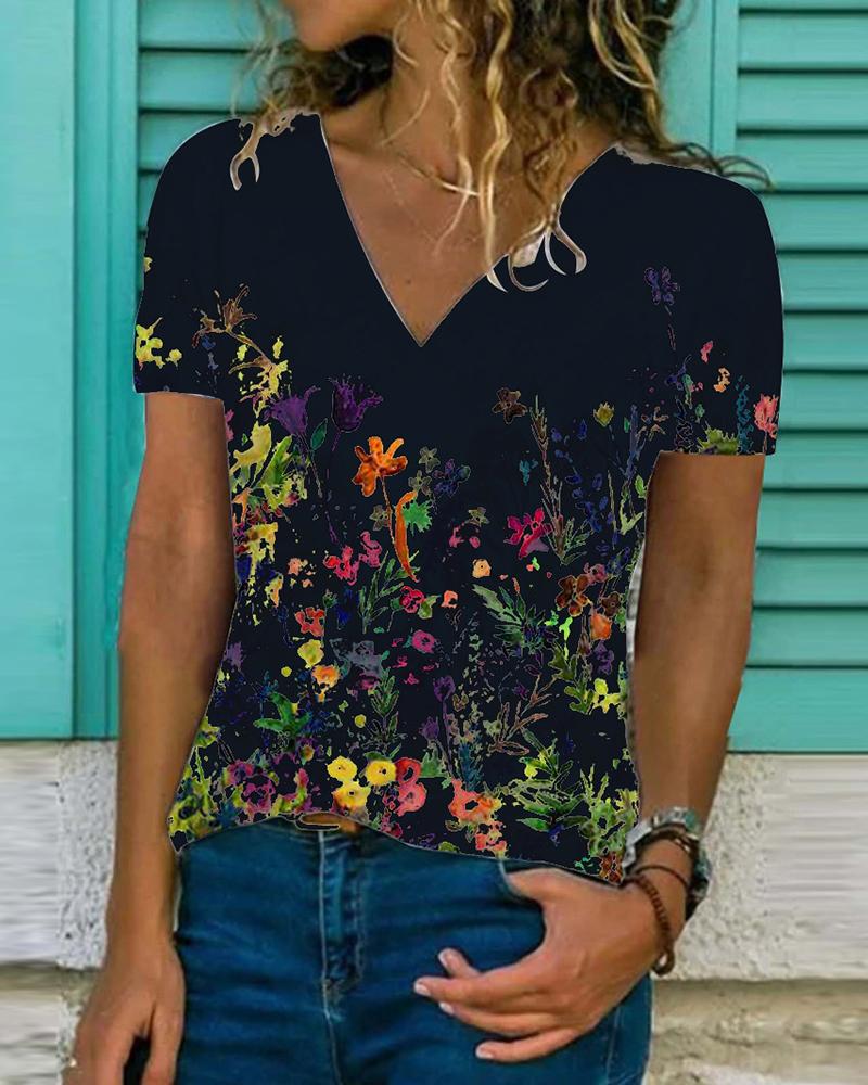 

Floral Print V-Neck Short Sleeve Casual T-shirt, Black