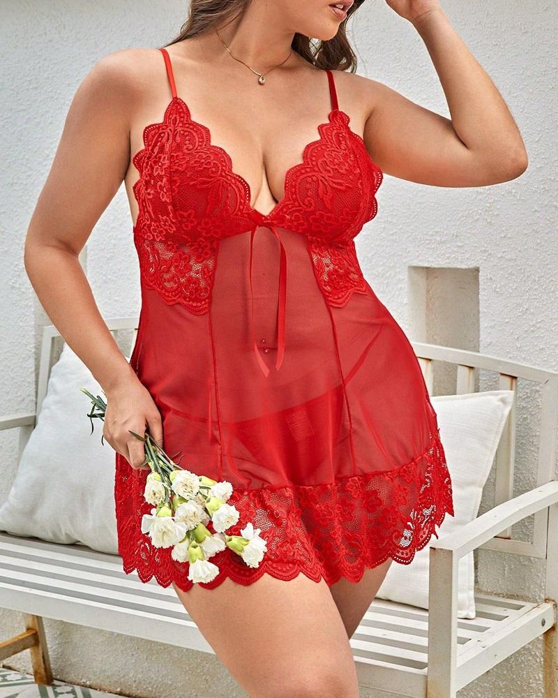 

Plus Size Scallop Trim Sheer Mesh Lace Babydoll, Red