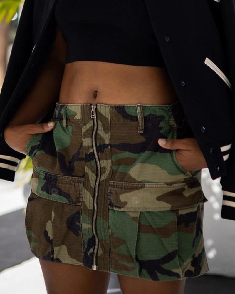 

Camouflage Print Zipper Pocket Design Skirt, Green