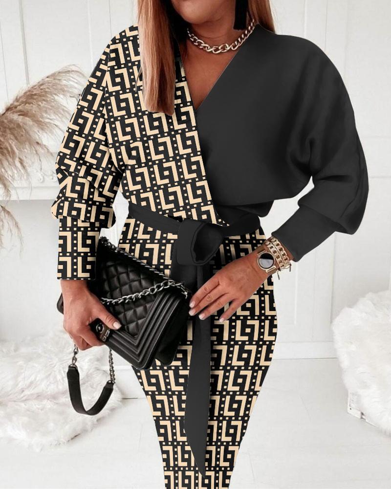 

Geometric Print Long Sleeve Belted Wrap Dress, Black
