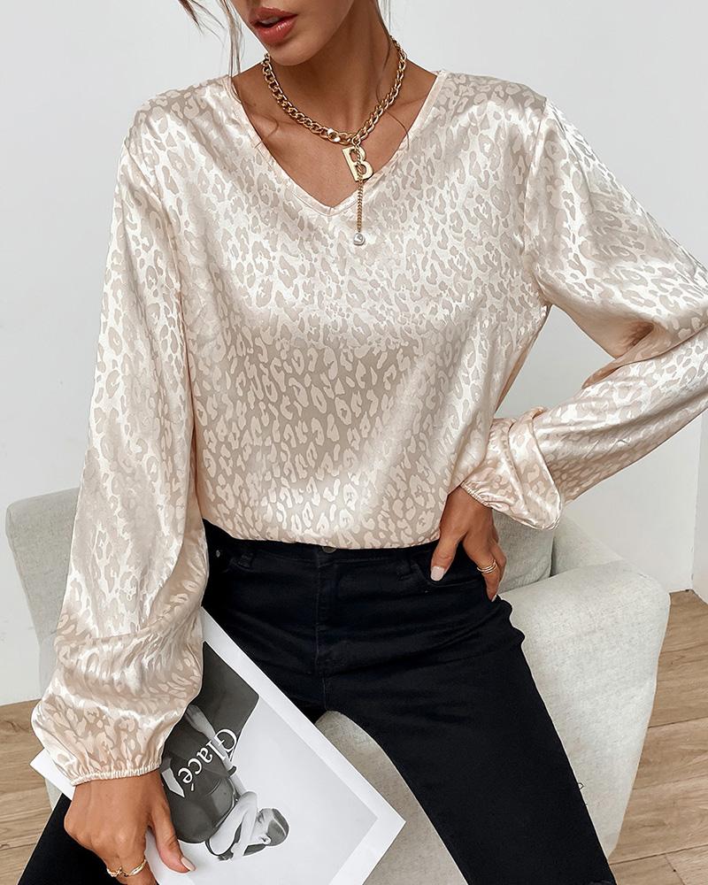 

Cheetah Print Lantern Sleeve Top, Apricot