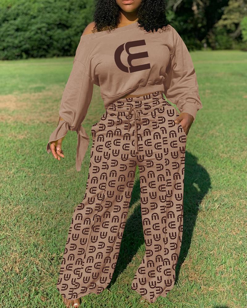 

ChicMe Tied Detail Letter Print Top & Drawstring Pants Set, Coffee
