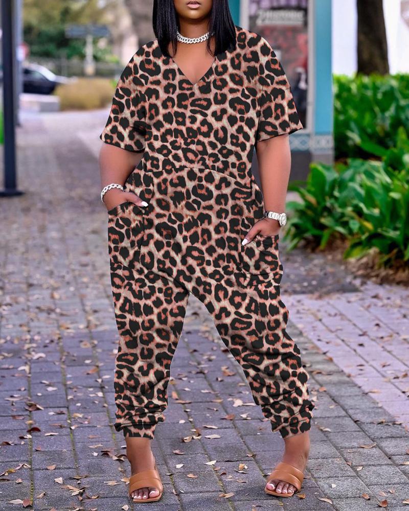 

Plus Size Leopard Print Pocket Detail Jumpsuit
