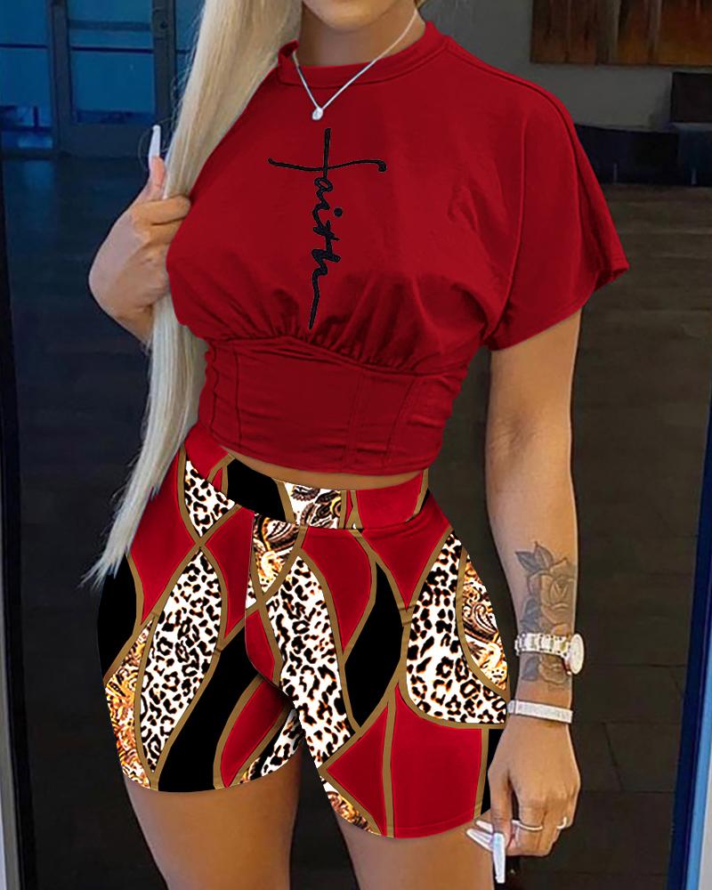 

Faith Baroque Leopard Print Corset T-shirt & Shorts Set, Red