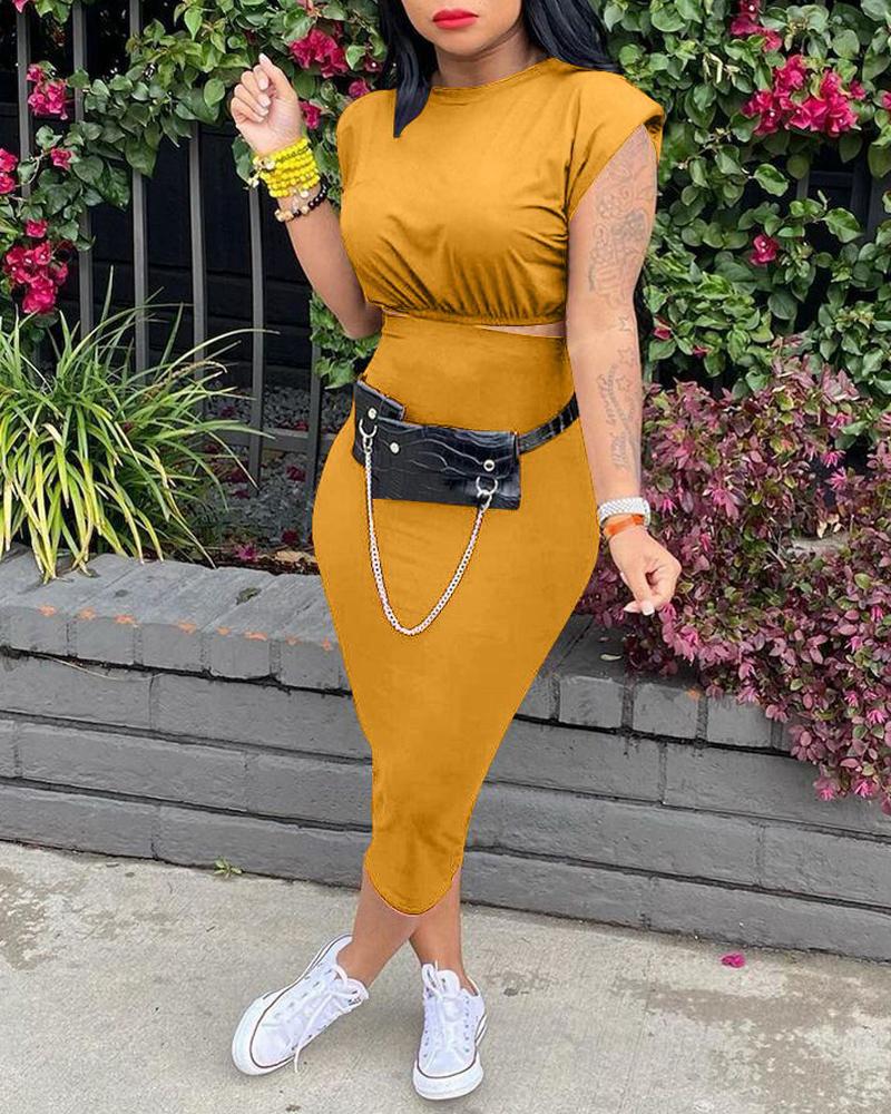 

Shoulder Pad Crop Top & Skirt Set, Yellow