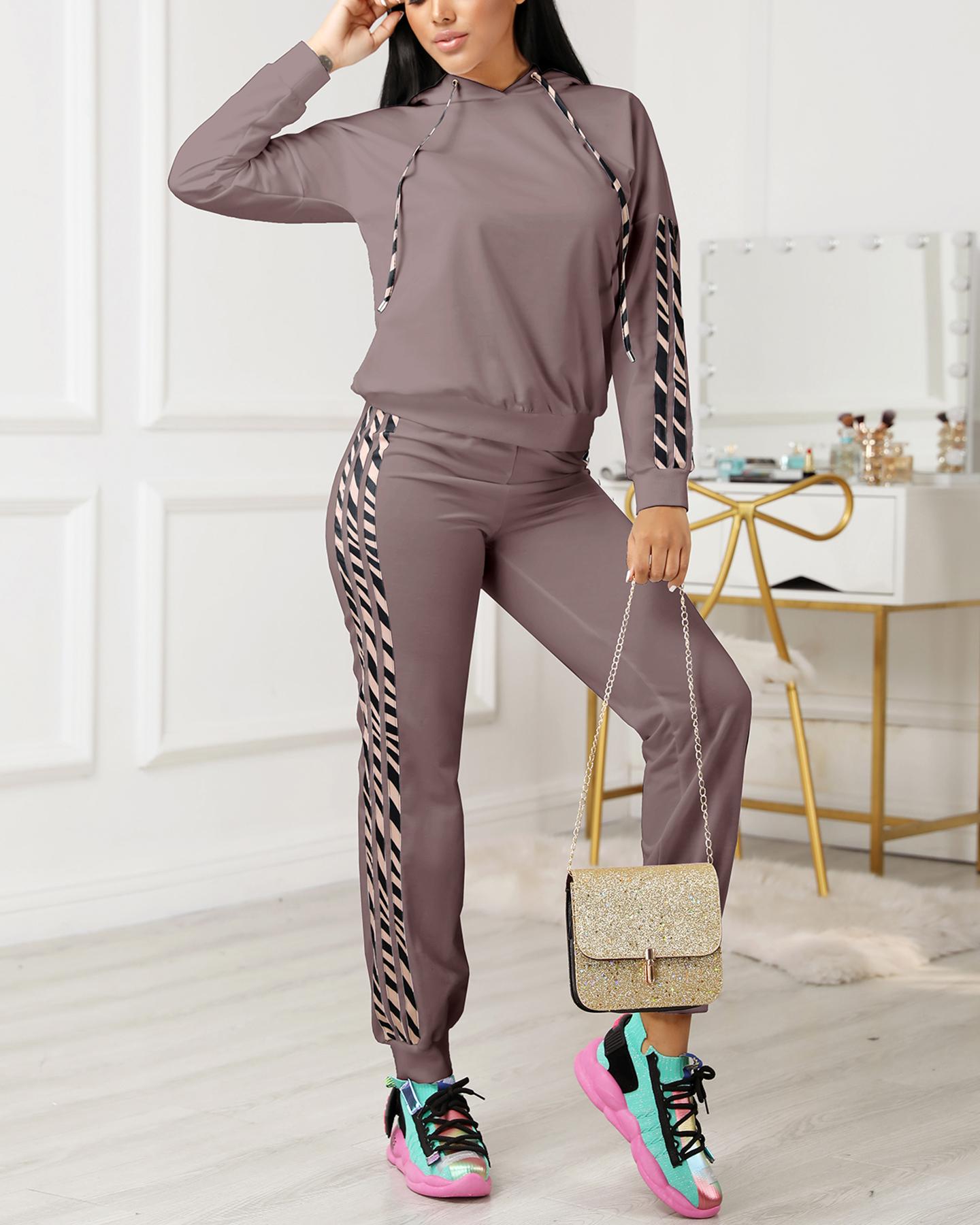 

Striped Drawstring Design Hooded Top & Casual Pant Sets, Coffee