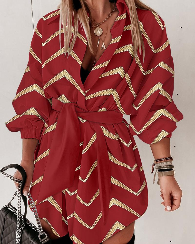 

Vestido camisa bronzeador com estampa Chevron com gola virada para baixo e detalhes amarrados, Red