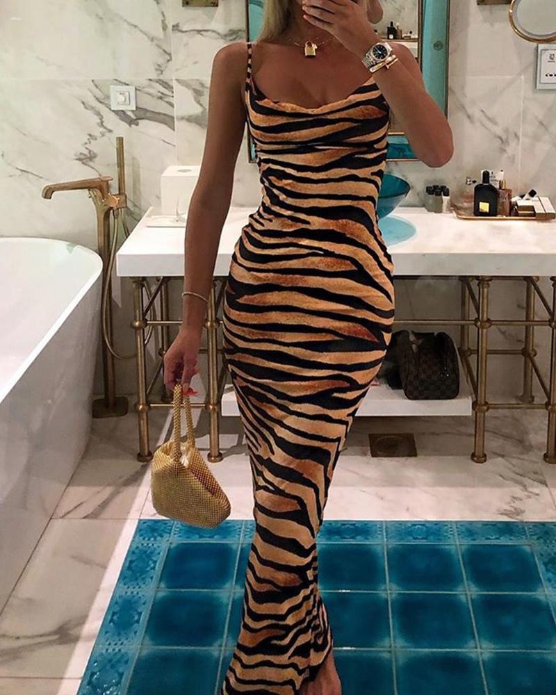 

Tiger Print Square Neck Spaghetti Strap Maxi Dress, Khaki