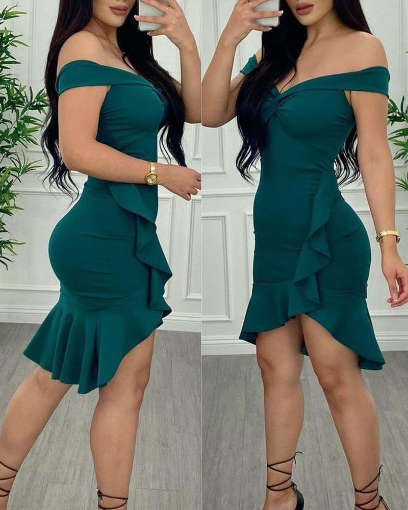 

Off Shoulder Ruffle Hem Twist Bodycon Dress, Green