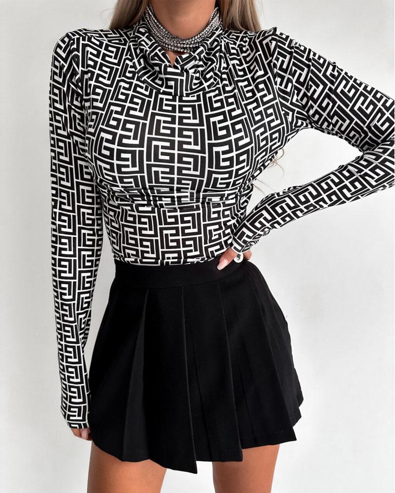 

Geometric Print Long Sleeve Top, Black