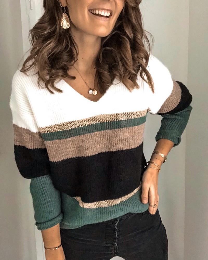 

Brief Colorblock Striped V-neck Sweater, Green