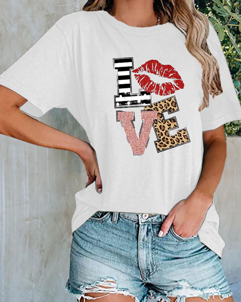 

Valentine' Day Striped Letter Lip Cheetah Print O-Neck T-shirt, White