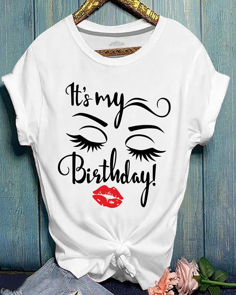 

Letter / Lip / Eyelash Print Casual T-shirt, White