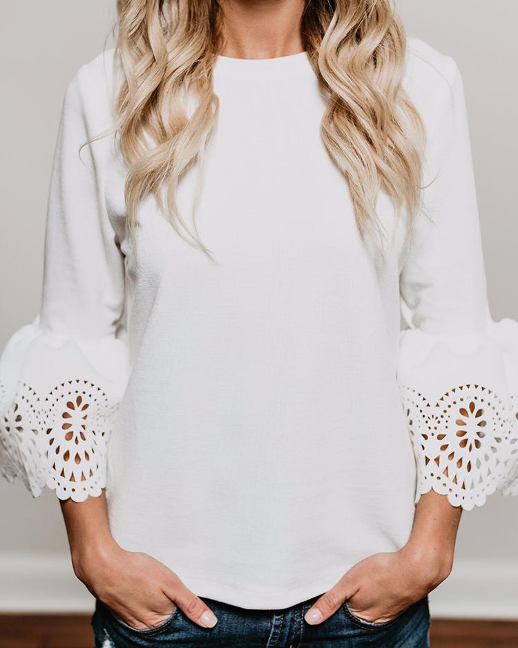

Hollow Out Flare Sleeve Blouse, White
