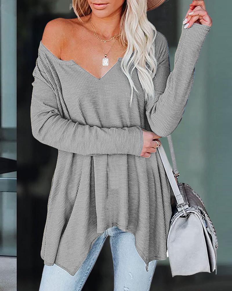 

Plus Size Long Sleeve V-Cut Dip Hem Knit Top, Gray