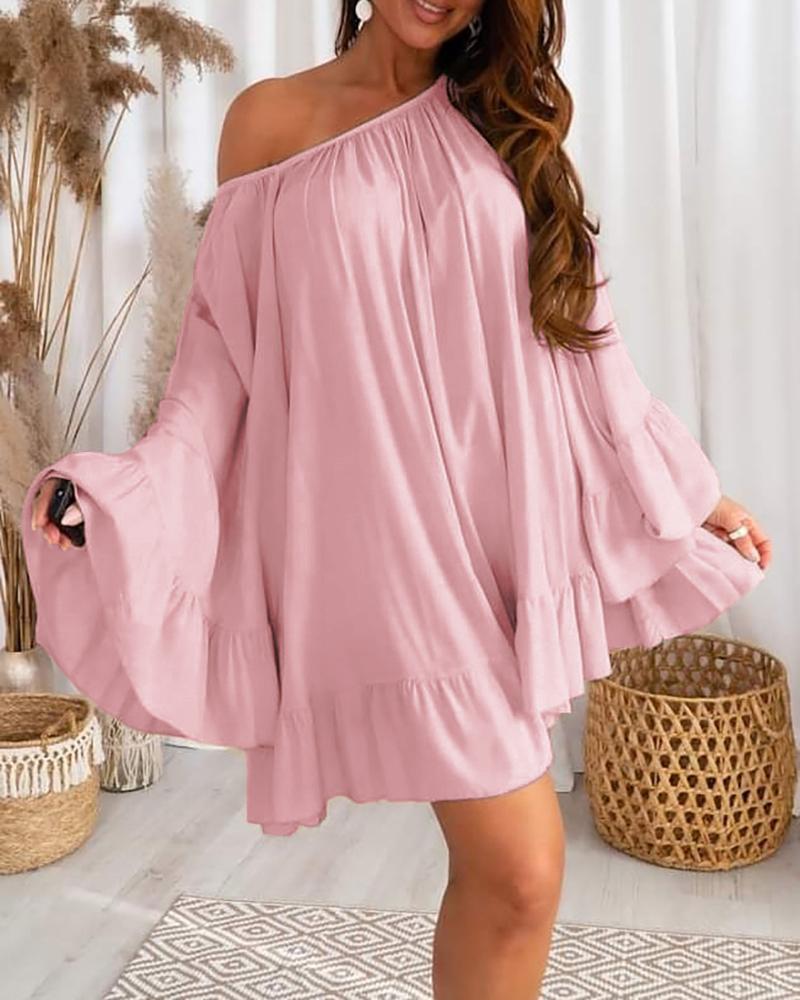 

Bell Sleeve Ruffle Hem Casual Swing Dress, Pink