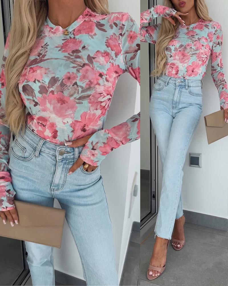 

T-shirt en maille à manches longues et col rond, imprimé floral aquarelle, coupe ajustée, semi-transparent, avec poignets passe-pouces, Multicolor