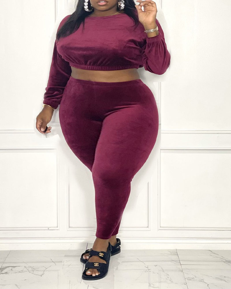 

Plus Size Velvet Long Sleeve Crop Top & Pants Set, Wine red