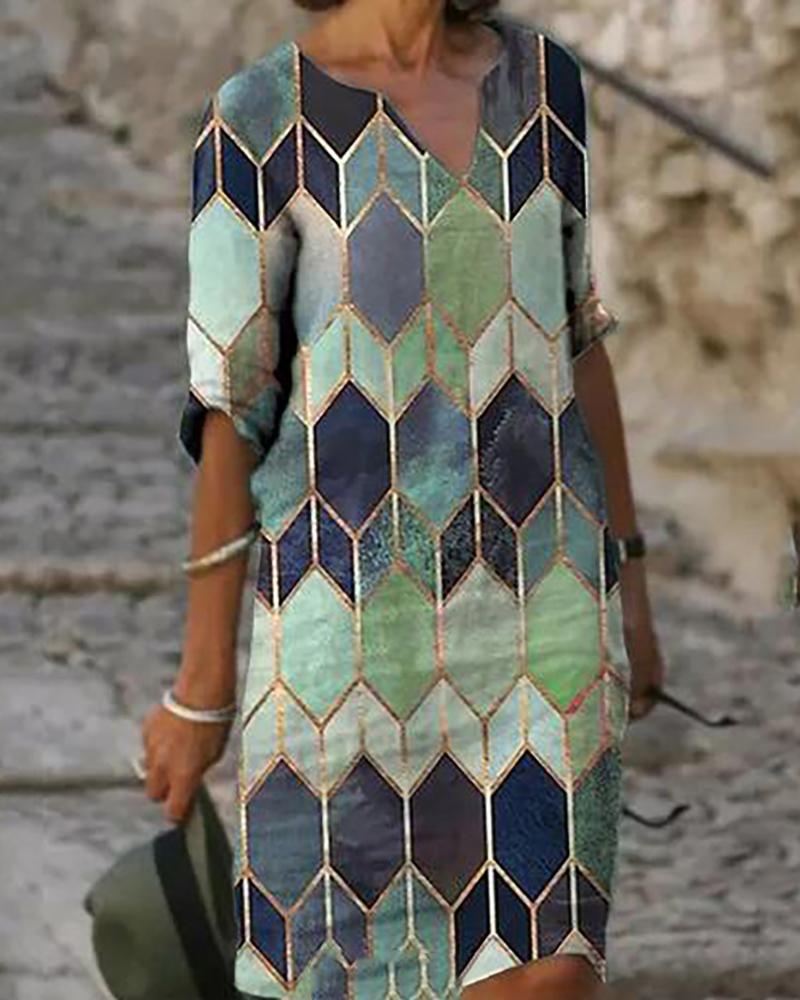 

Knee Length Half Sleeve Shift Dress Geo Print Colorblock Casual Dress, Green
