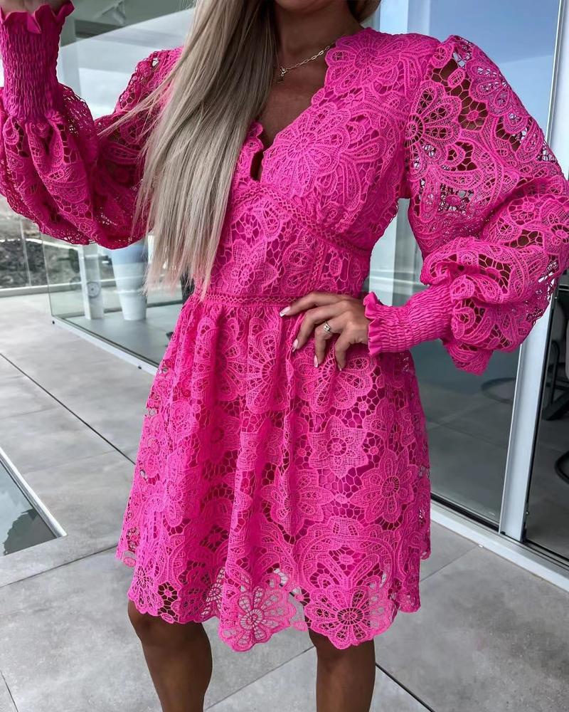 

Hollow Out Lantern Sleeve Shirred Lace Dress, Hot pink