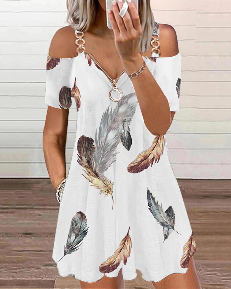

Feather Print Cold Shoulder Pocket Design Casual Dress, White