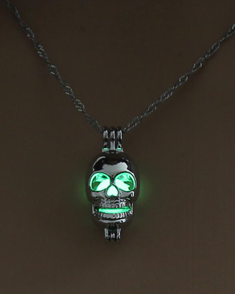 

1pc Halloween Luminous Skull Head Pendant Necklace, Green
