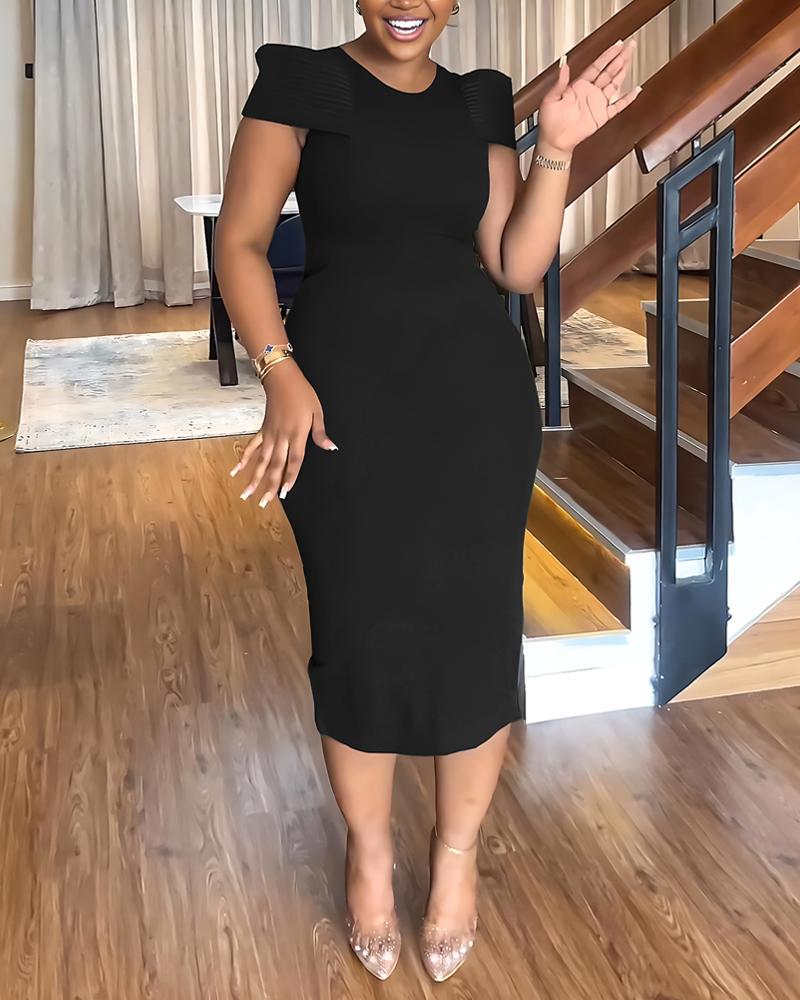 

Cold Shoulder Slit Bodycon Dress, Black