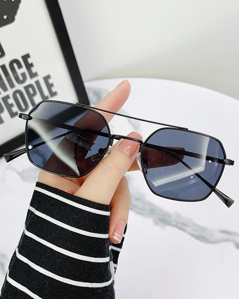 

1Pair Irregular Metal Frame Sunglasses, Style3
