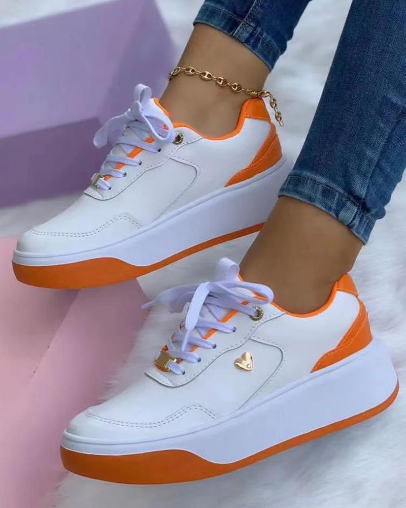 

Heart Pattern Contrast Paneled Platform Sneakers, White&orange