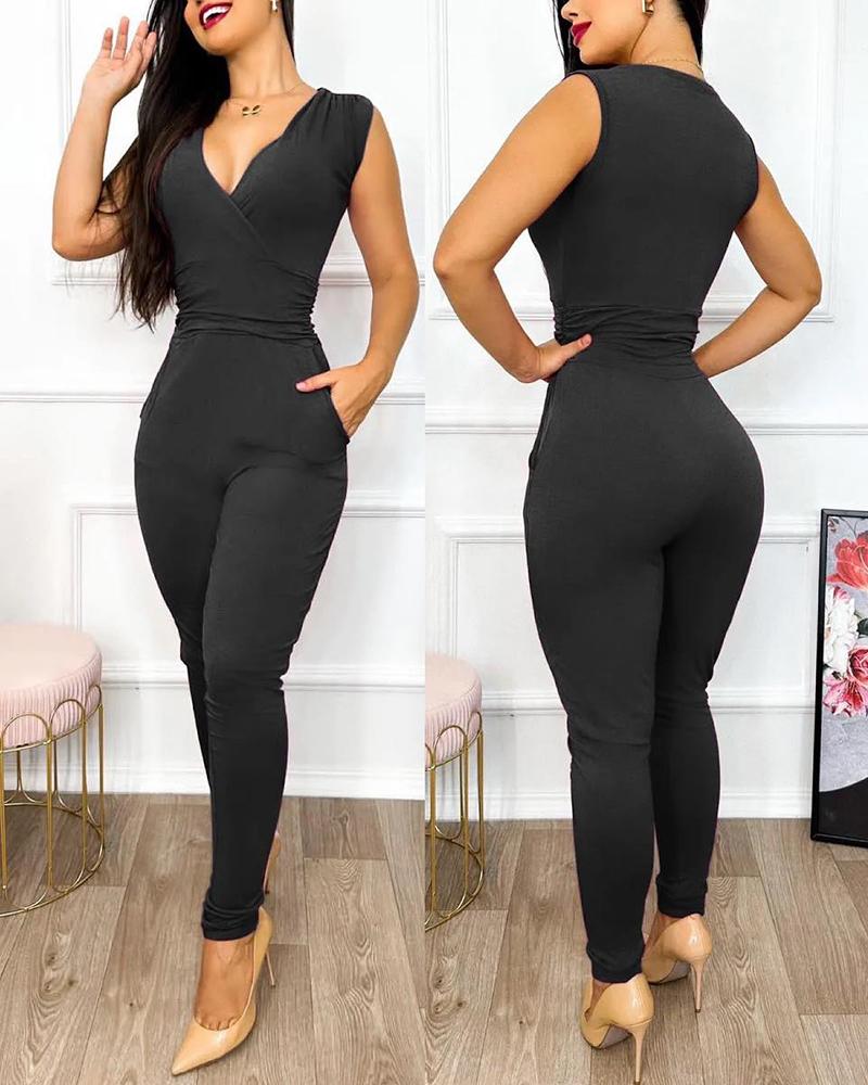 

Deep V-Neck Sleeveless Pocket Design Jumpsuit, Black