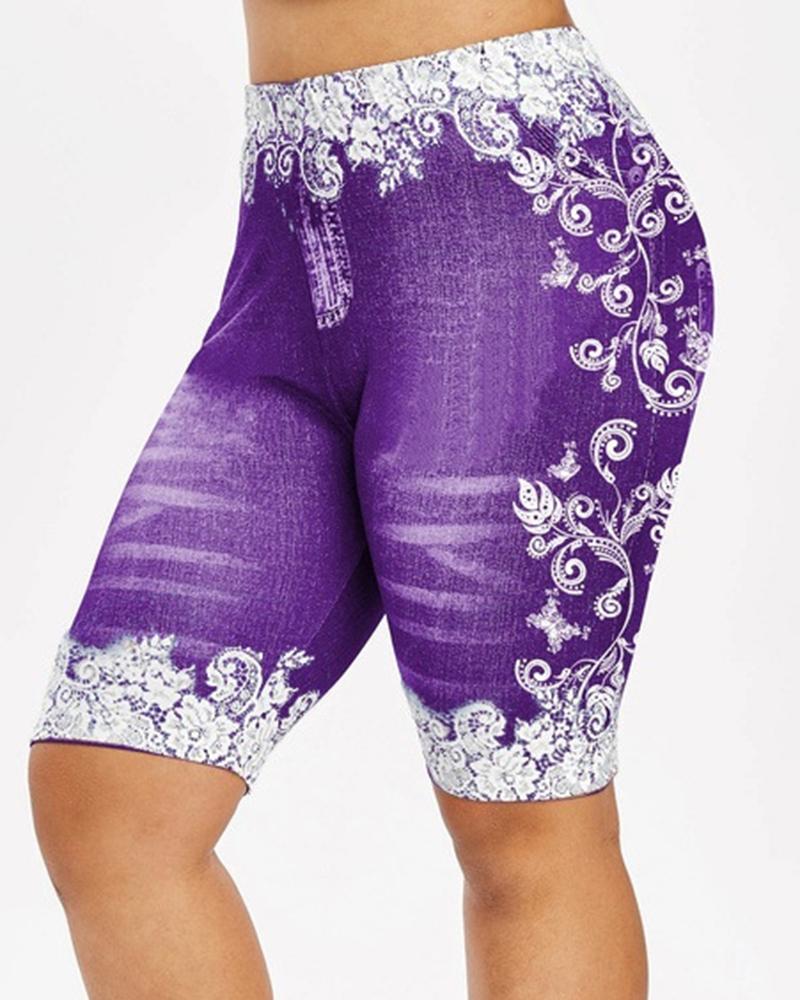 

Plus Size Floral Denim Look Print High Waist Shorts, Purple