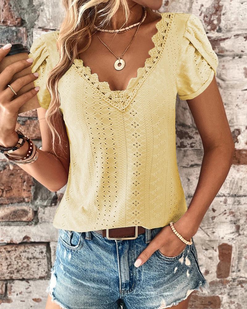

Eyelet Embroidery Petal Sleeve T-shirt, Yellow