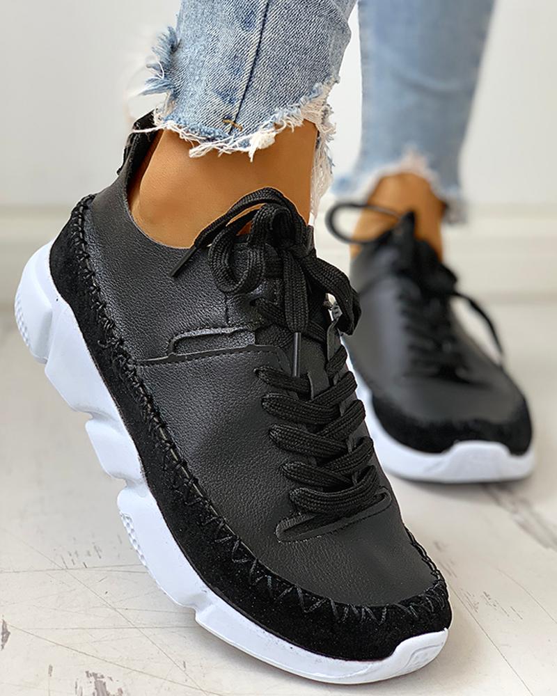 

Contrast Stitch Lace-Up Muffin Sneakers, Black