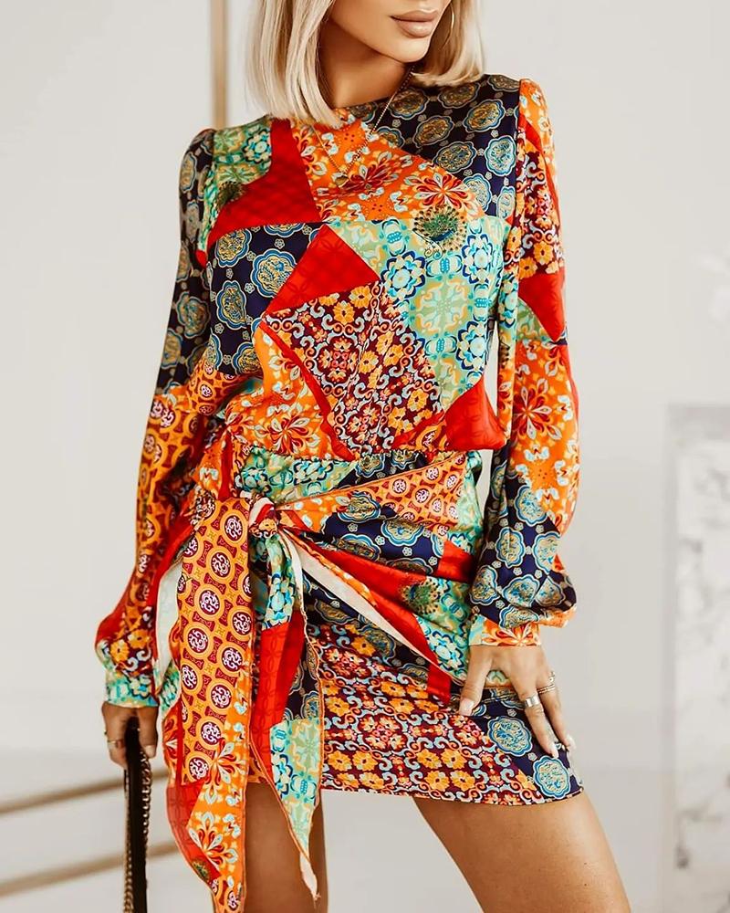 

Allover Print Tied Detail Casual Dress, Multicolor