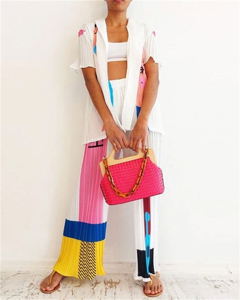 

Figure Print Short Sleeve Buttoned Shirt & Pants Set, White