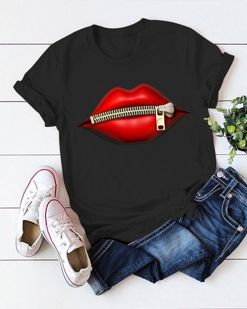 

Plus Size Zipper Lip Print Casual T-shirt, Black