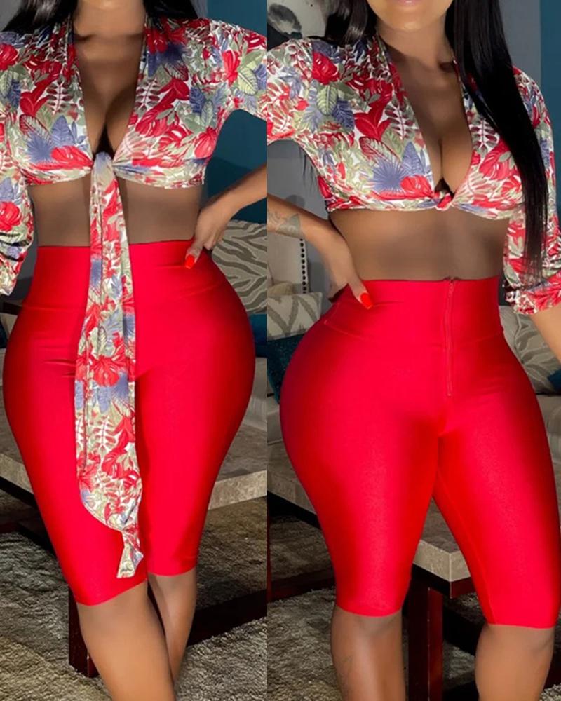 

Tropical Print Tied Detail Crop Top & Shorts Set, Red
