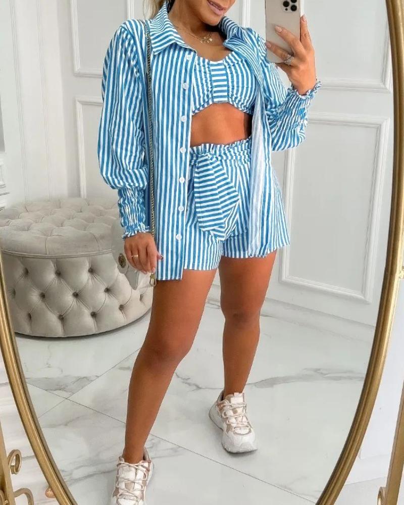 

Striped Crop Top & Tied Detail Shorts Set With Frill Hem Gigot Sleeve Coat, Blue