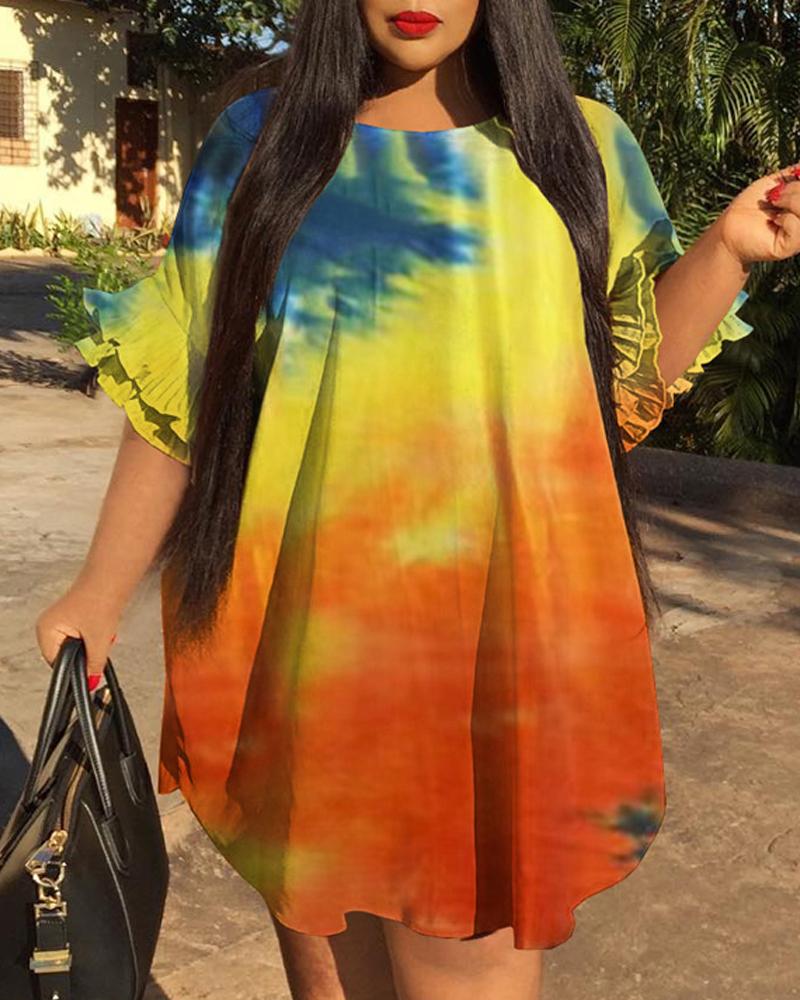 

Plus Size Tie Dye Print Bell Sleeve Curved Hem Casual Dress, Orange