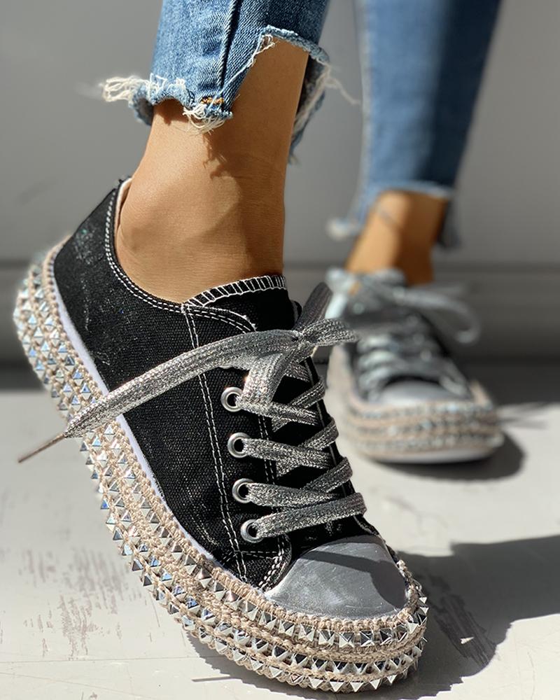 

Leopard Print Studded Decor Eyelet Lace-up Sneakers, Black