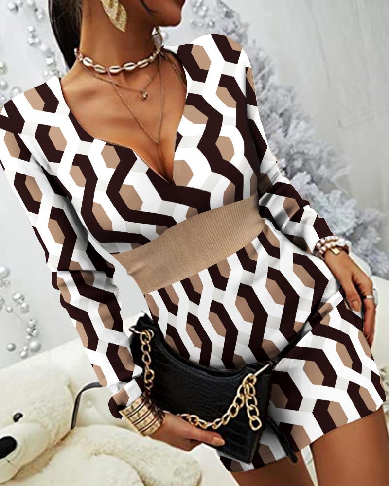 

Geometric Print Long Sleeve Bodycon Dress, Khaki