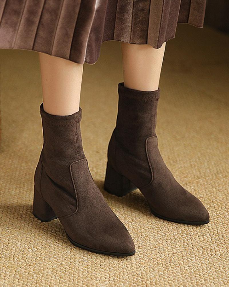 

Chic Womens Point Toe Suede Finish Mid Heel Booties, Brown