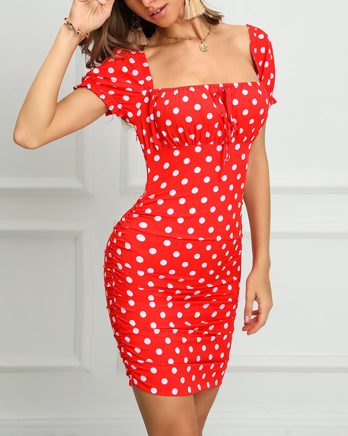 

Dot Print Short Sleeve Ruched Bodycon Dress, Red